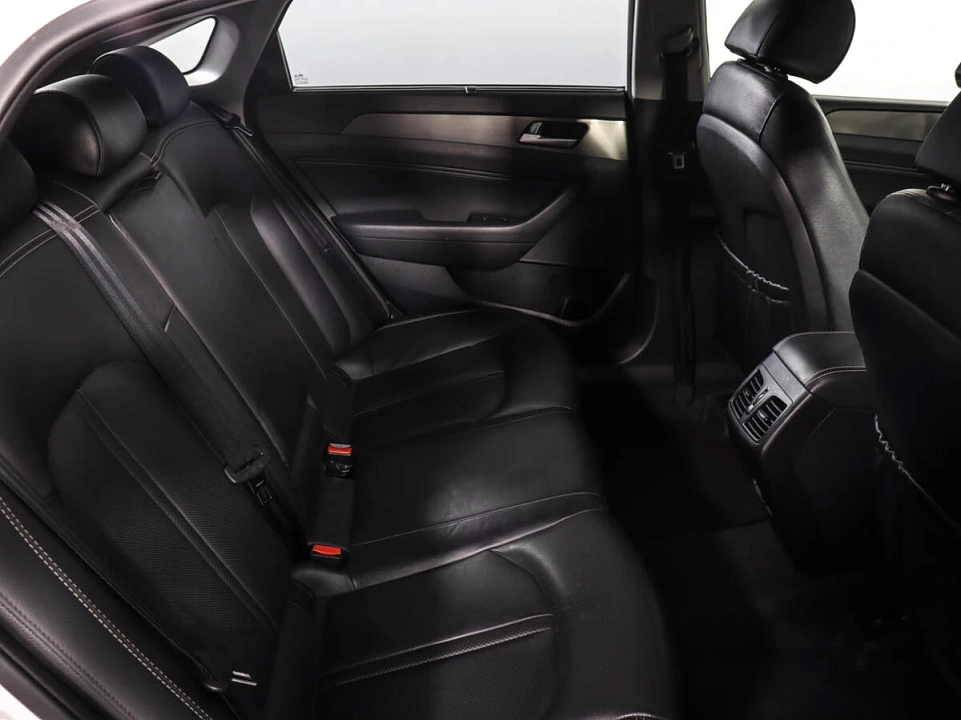 Hyundai Sonata, фото №14