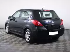 Nissan Tiida, фото №7