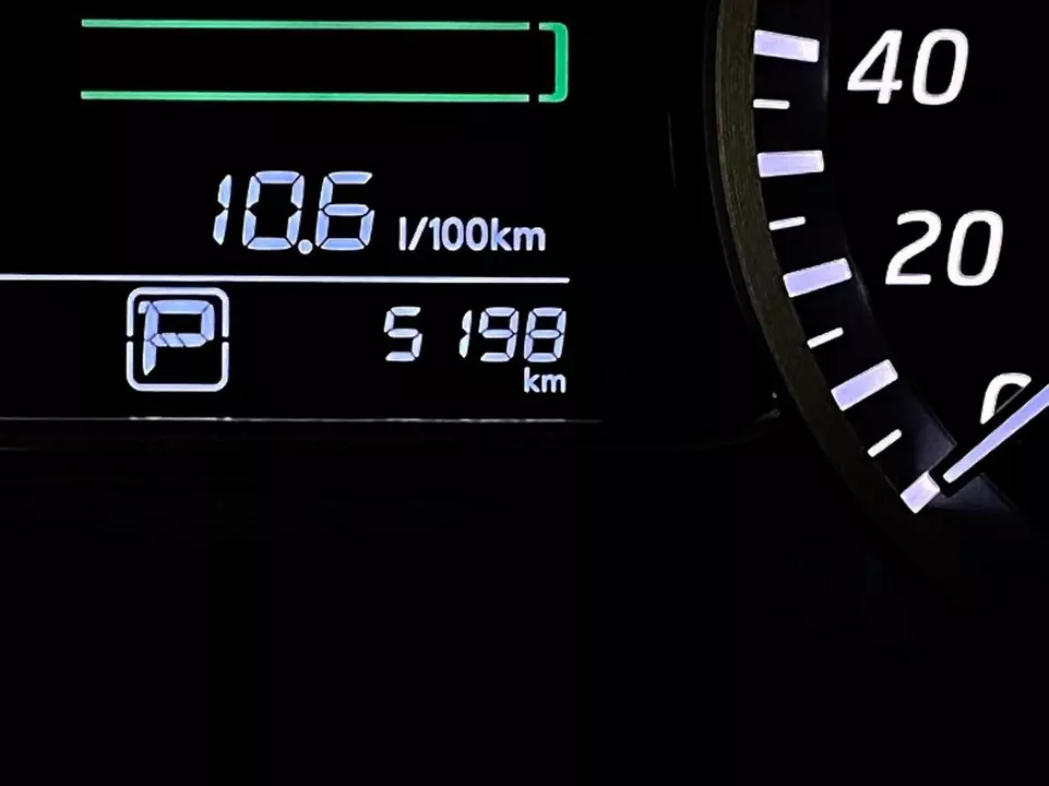 Nissan Tiida, фото №16