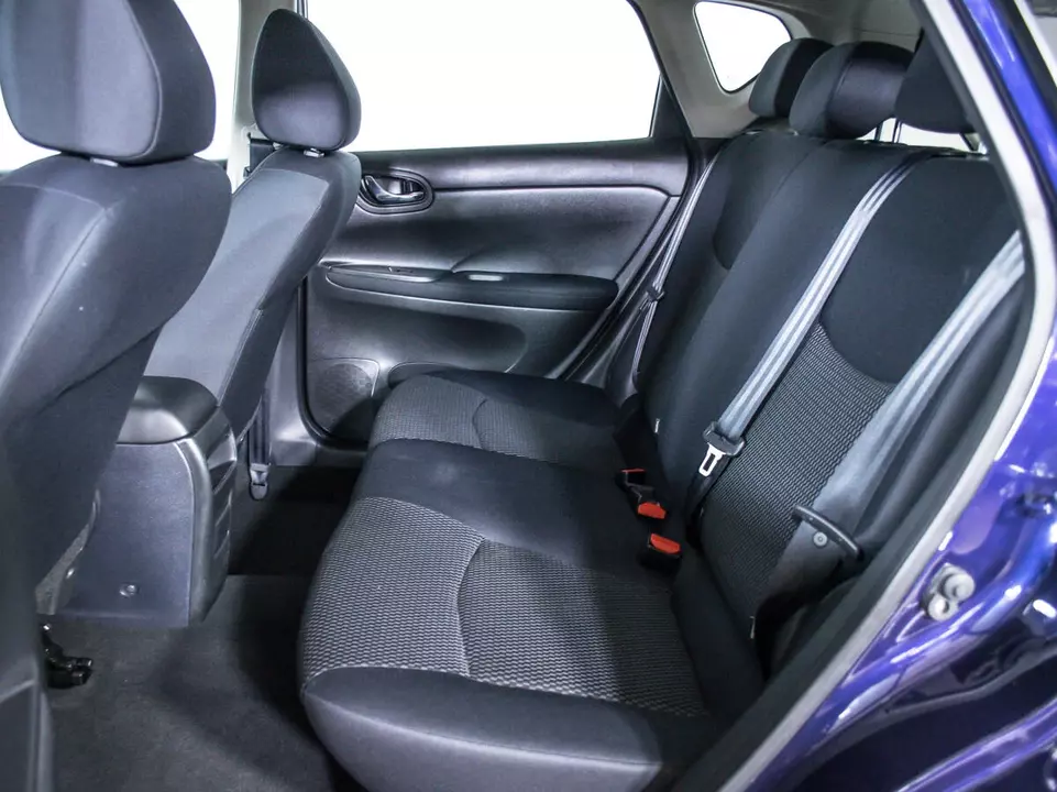 Nissan Tiida, фото №10