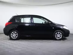 Nissan Tiida, фото №4
