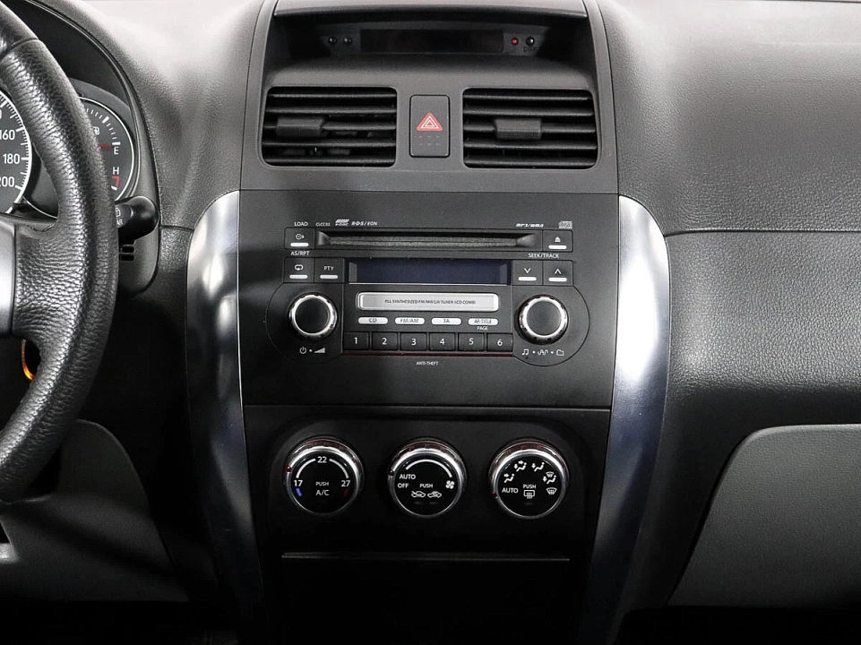 Suzuki SX4, фото №12