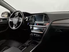 Hyundai Sonata, фото №9