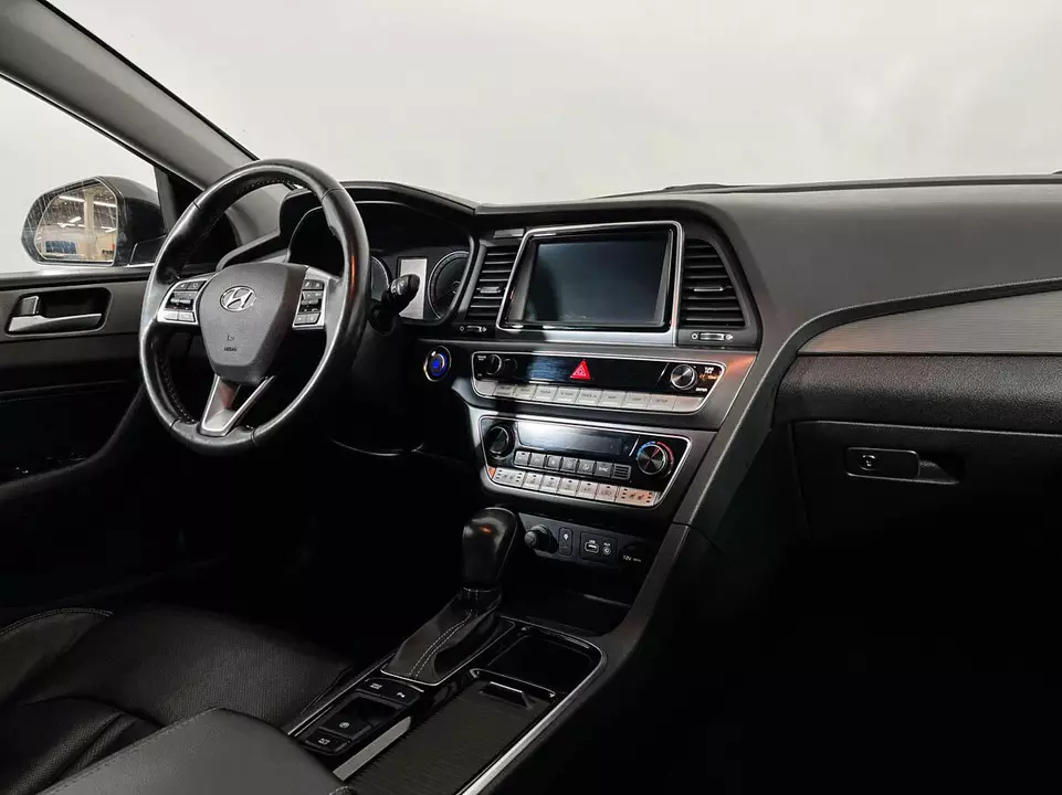Hyundai Sonata, фото №9