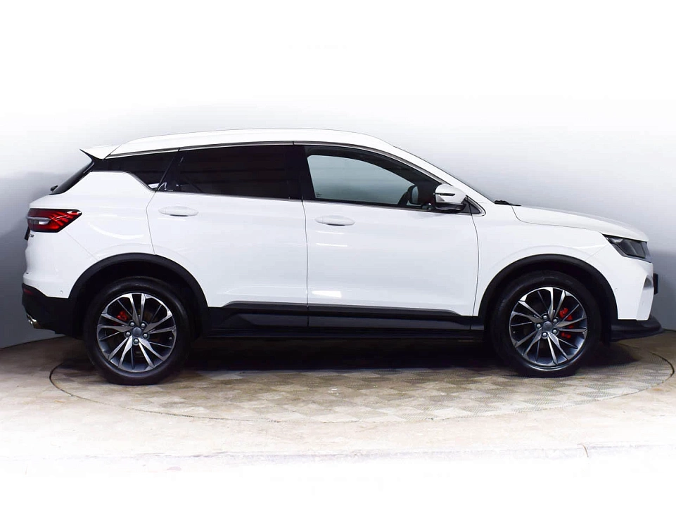 Geely Coolray, фото №4