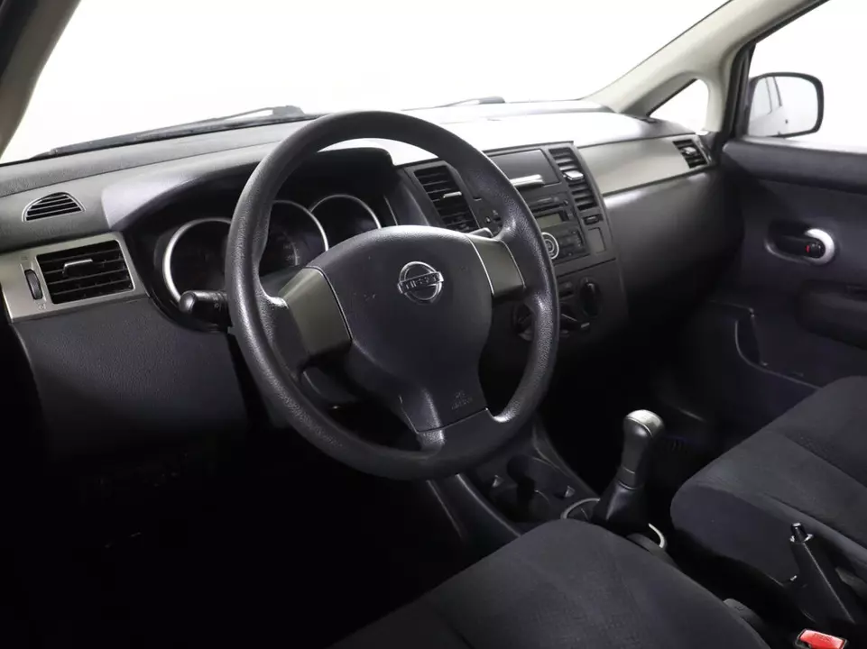Nissan Tiida, фото №14