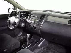 Nissan Tiida, фото №9
