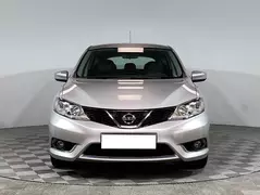 Nissan Tiida, фото №2