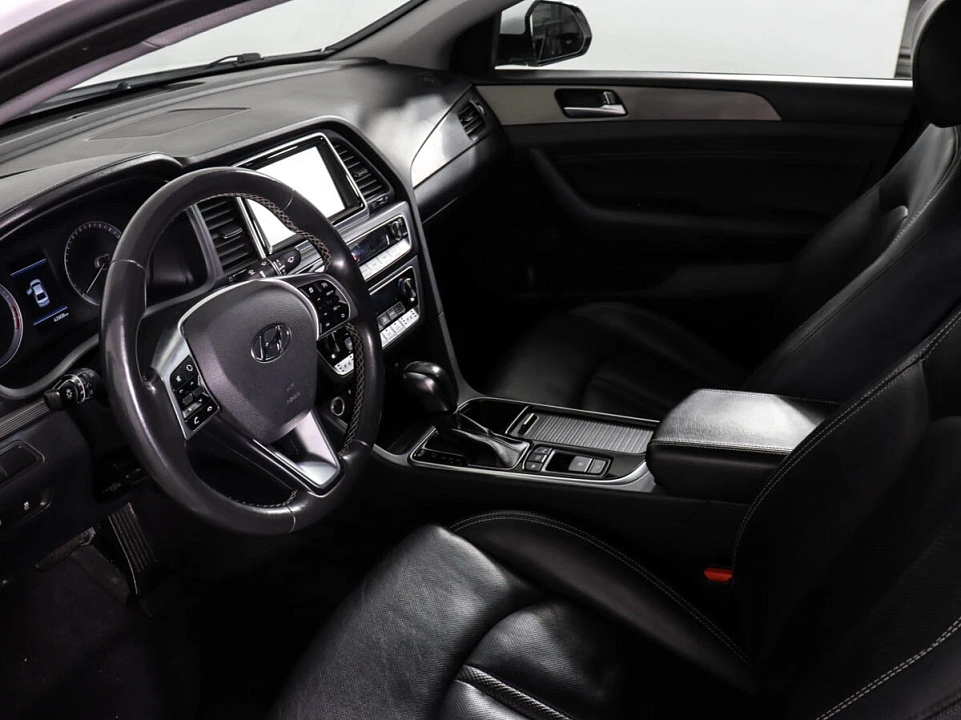 Hyundai Sonata, фото №12