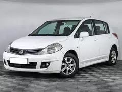 Nissan Tiida, фото №1