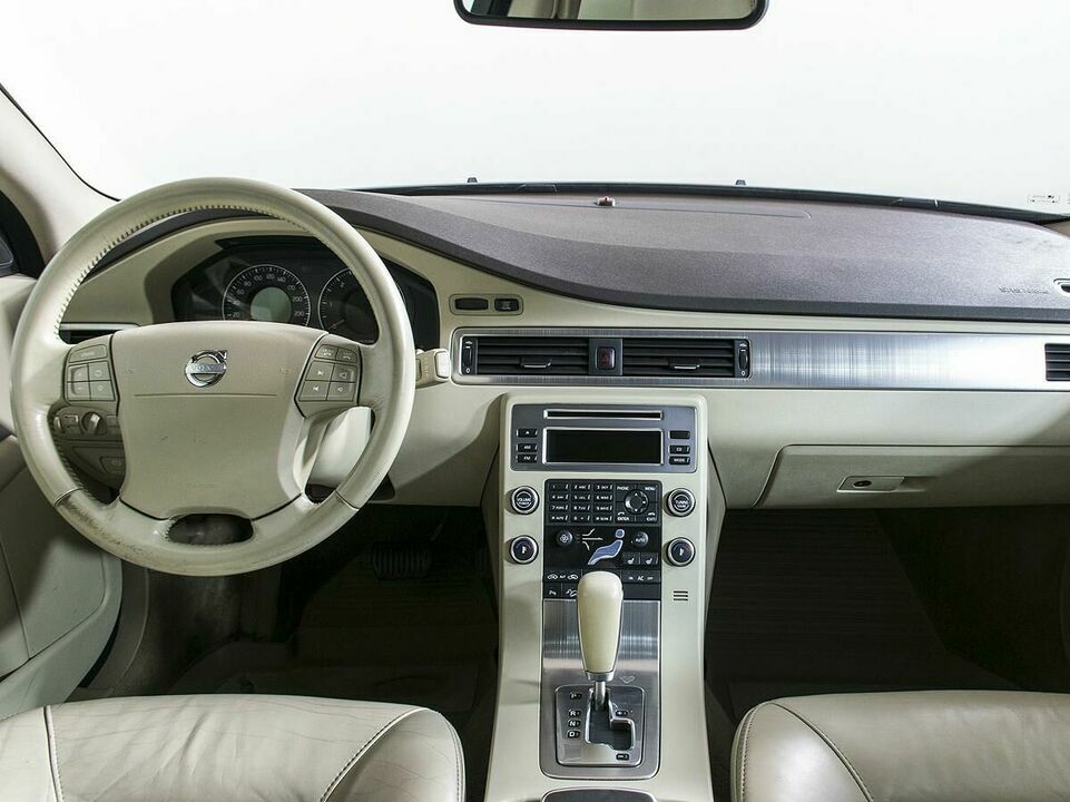 Volvo XC70, фото №10