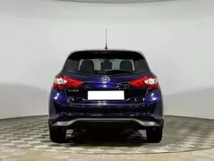 Nissan Tiida, фото №6