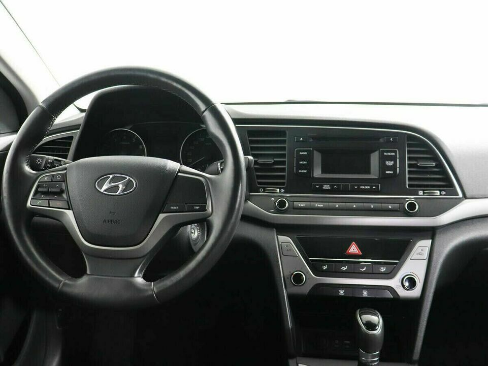Hyundai Elantra VI (AD), фото №6