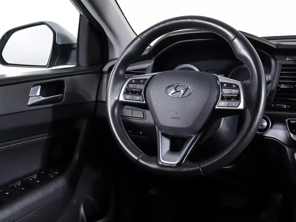 Hyundai Sonata, фото №16