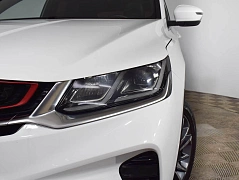 Geely Coolray, фото №21