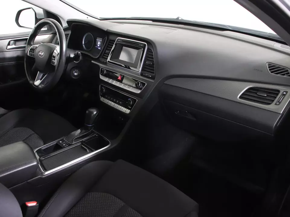 Hyundai Sonata, фото №9