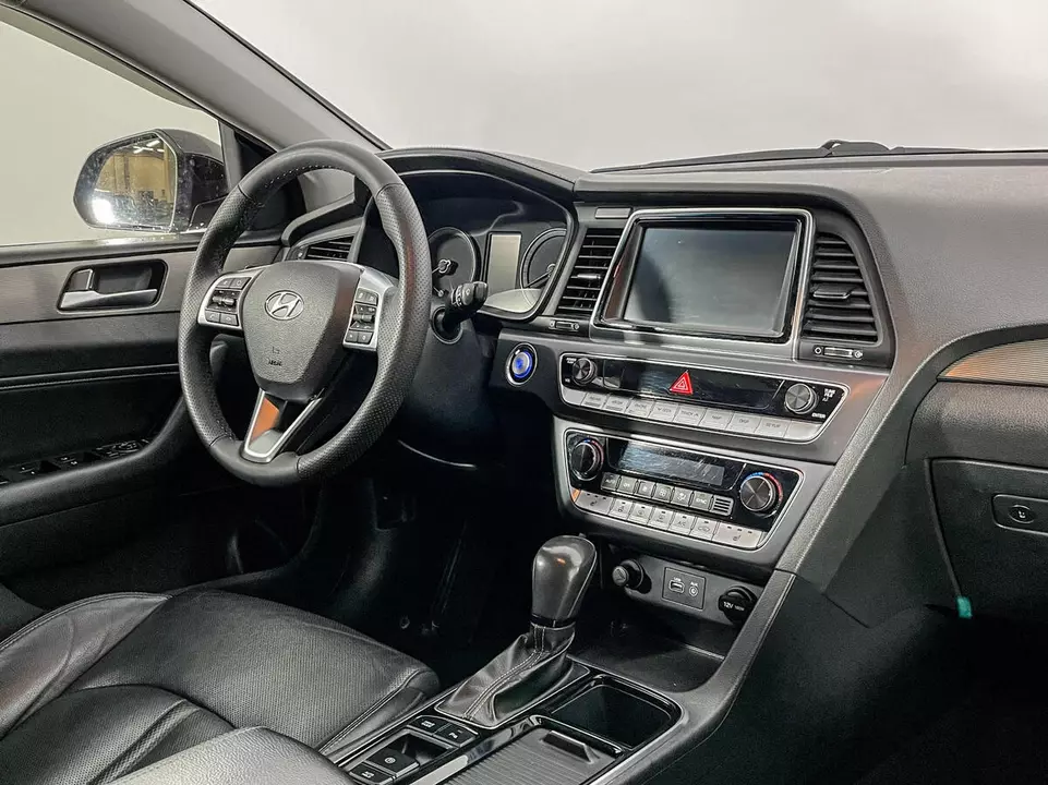 Hyundai Sonata, фото №9