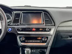Hyundai Sonata, фото №11