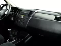 Nissan Tiida, фото №9