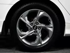 Hyundai Sonata, фото №13
