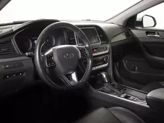 Hyundai Sonata, фото №13