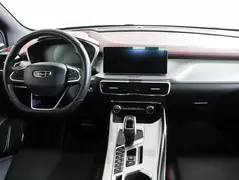 Geely Coolray, фото №12
