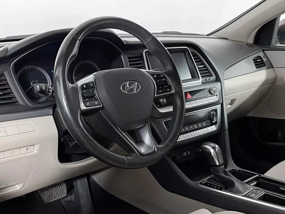 Hyundai Sonata, фото №15
