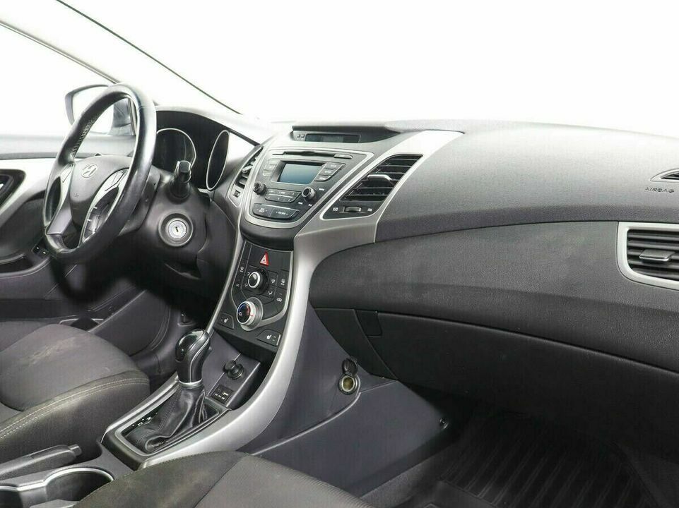 Hyundai Elantra V (MD) Рестайлинг, фото №8