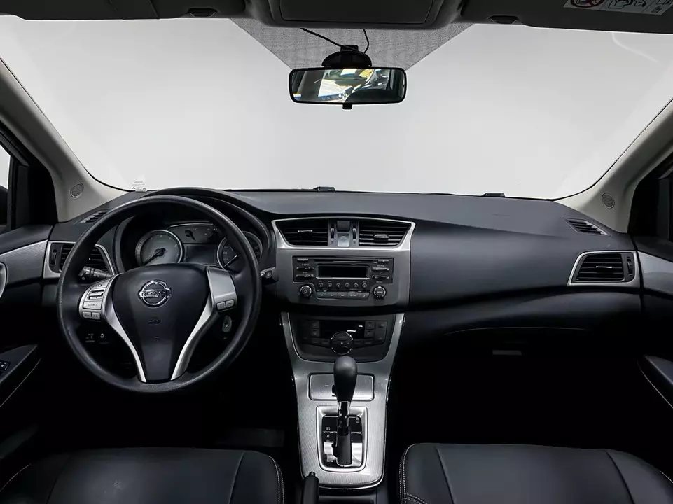 Nissan Tiida, фото №10