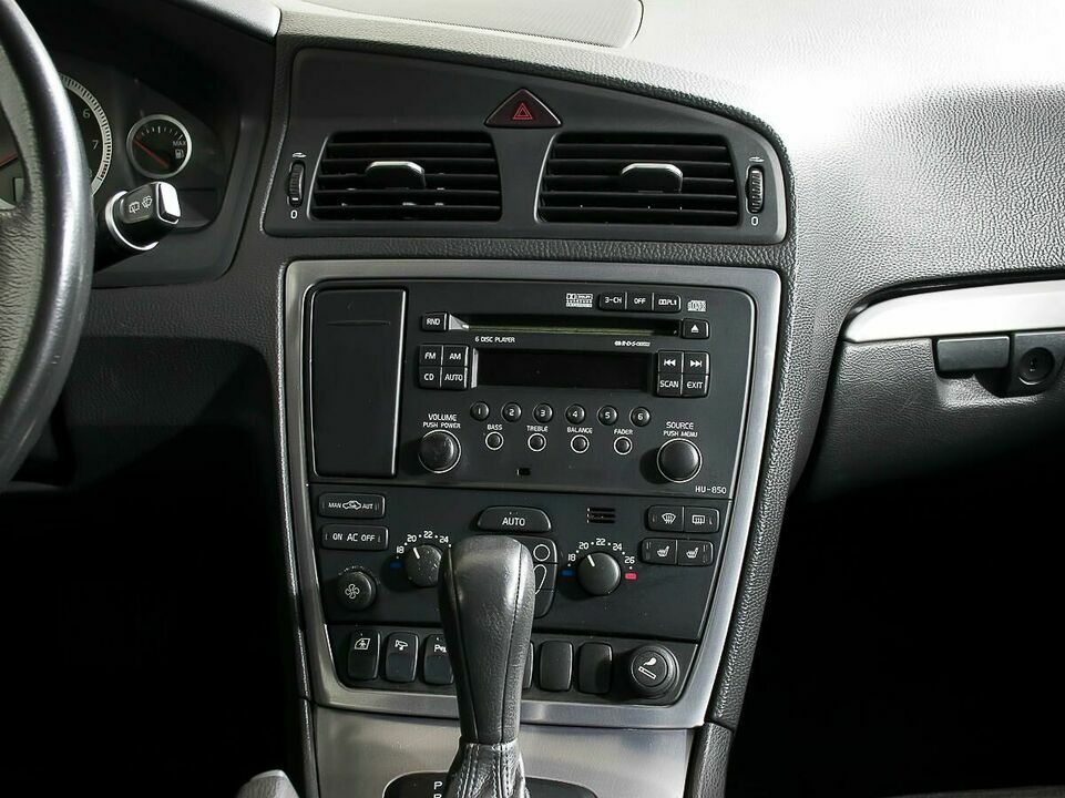 Volvo XC70, фото №10