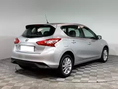 Nissan Tiida, фото №5