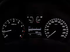 Nissan Tiida, фото №13