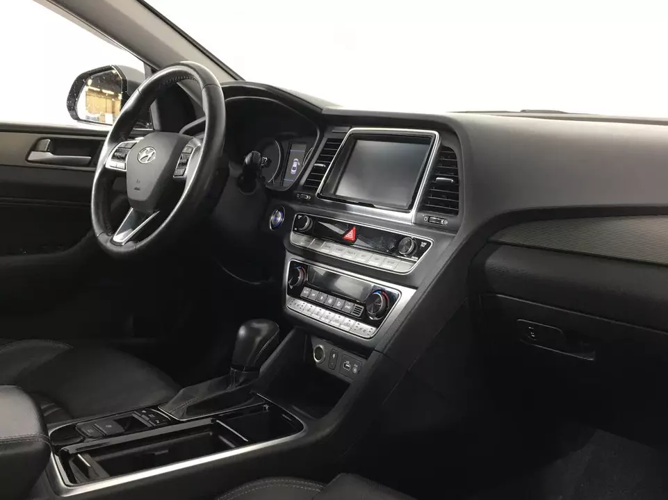 Hyundai Sonata, фото №9