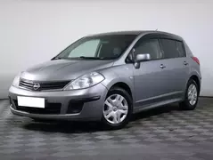 Nissan Tiida, фото №1
