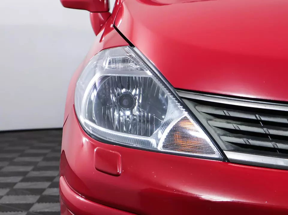 Nissan Tiida, фото №22