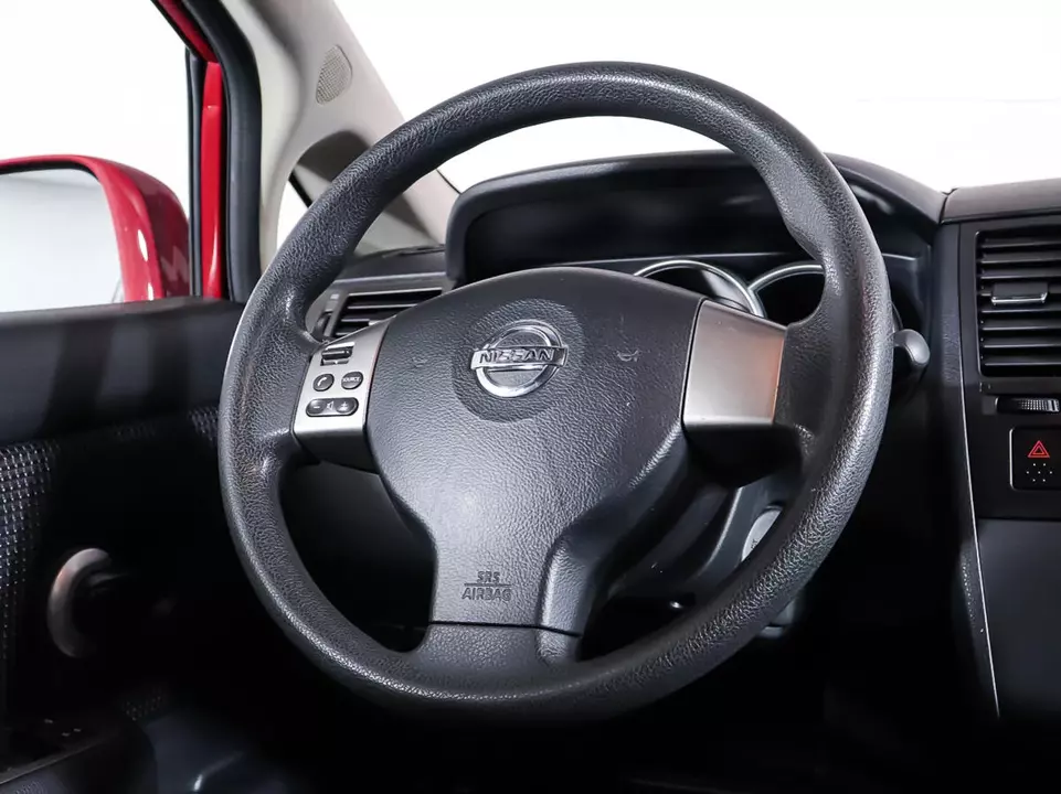 Nissan Tiida, фото №17