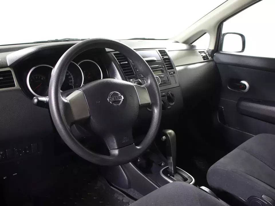 Nissan Tiida, фото №14