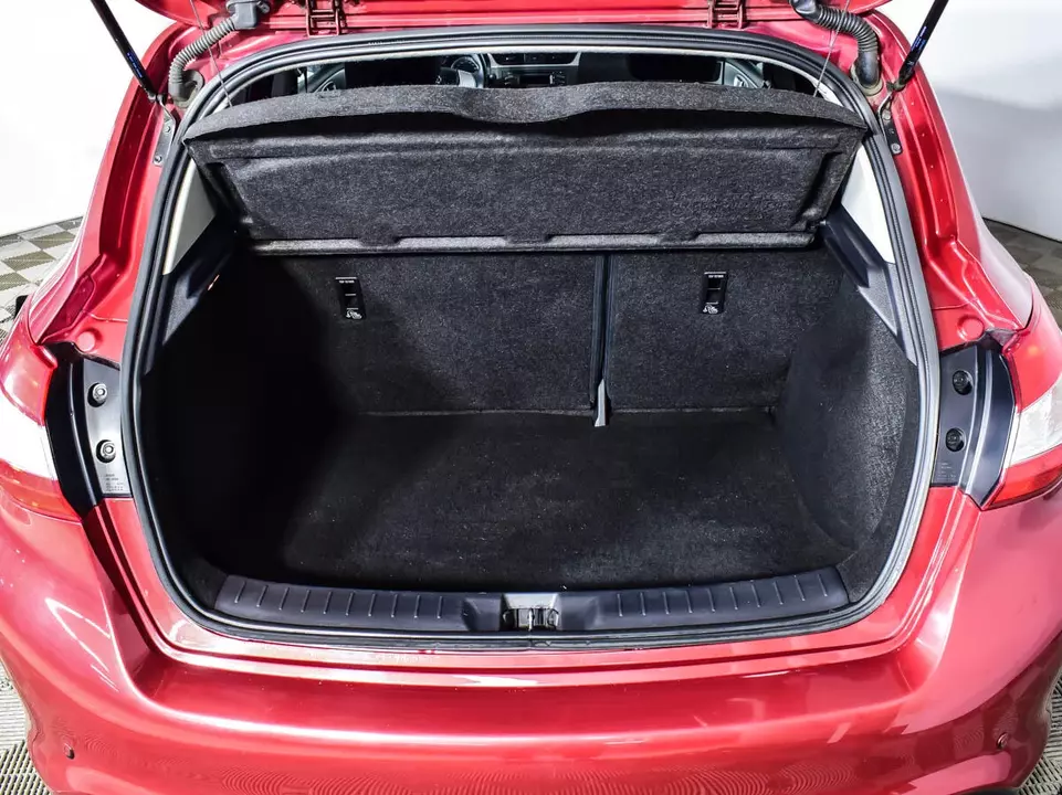 Nissan Tiida, фото №15