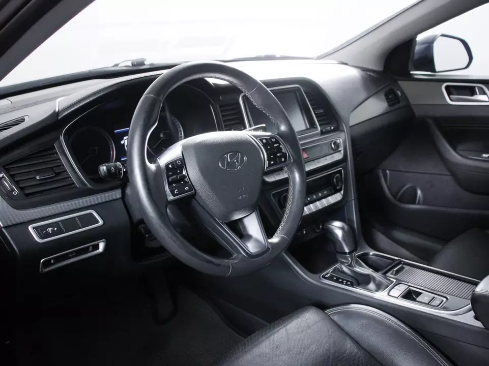 Hyundai Sonata, фото №13