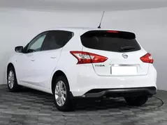Nissan Tiida, фото №7