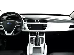 Geely Atlas, фото №11