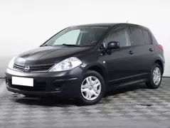 Nissan Tiida, фото №1