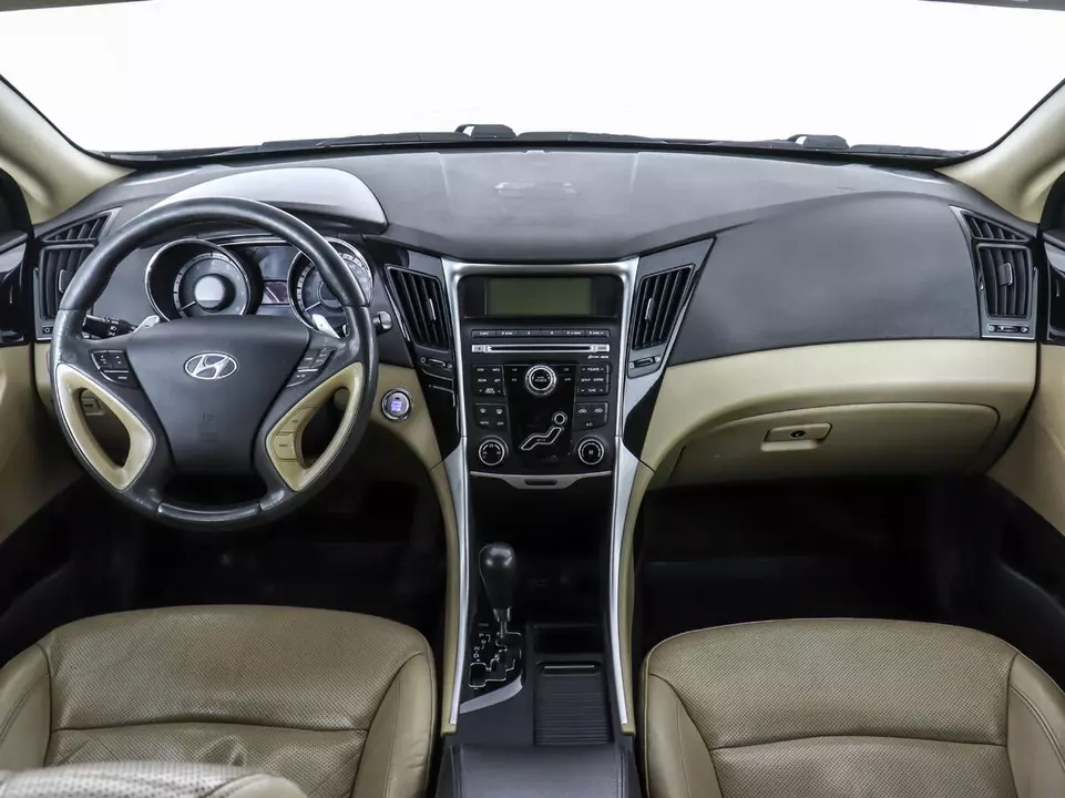 Hyundai Sonata, фото №11