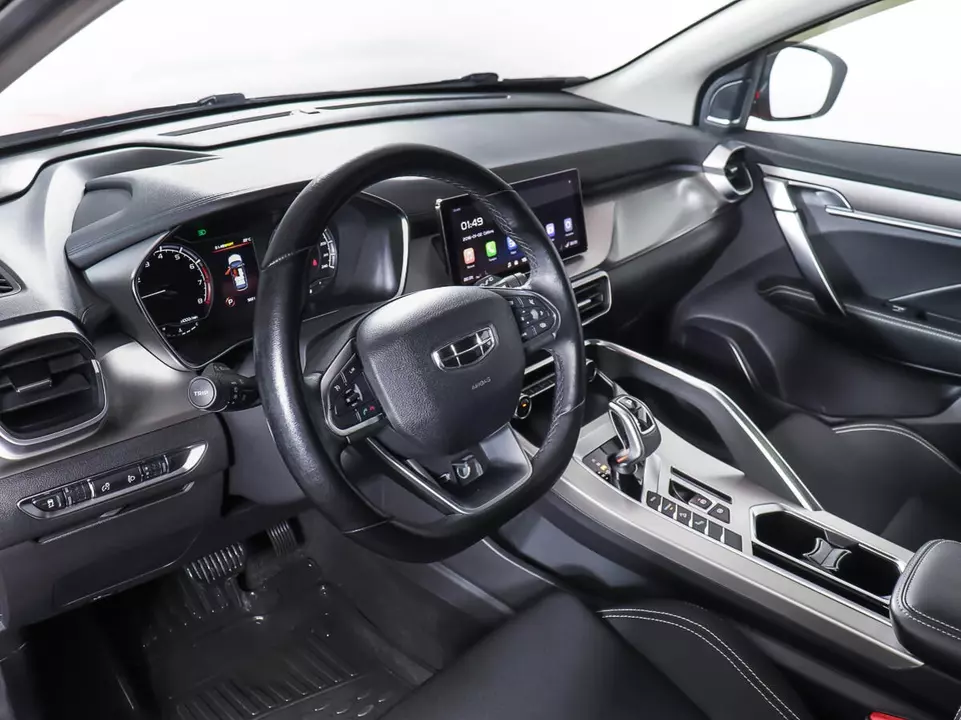 Geely Coolray, фото №15