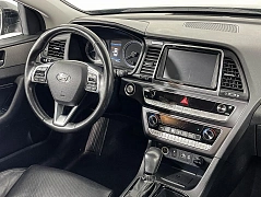 Hyundai Sonata, фото №9