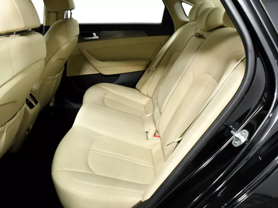 Hyundai Sonata, фото №11
