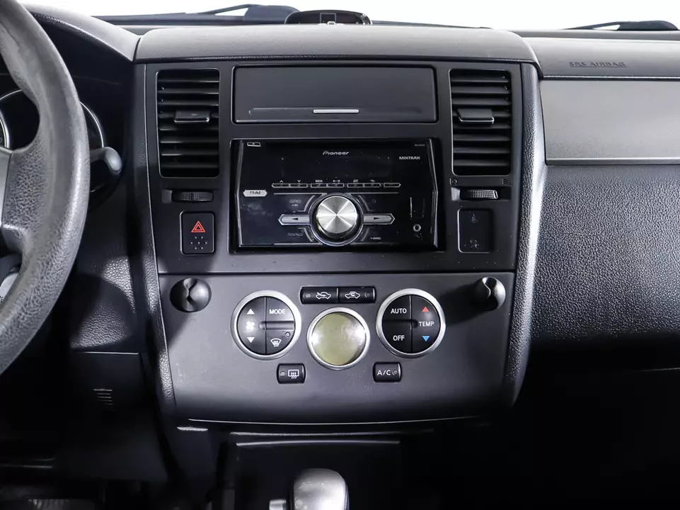 Nissan Tiida, фото №15
