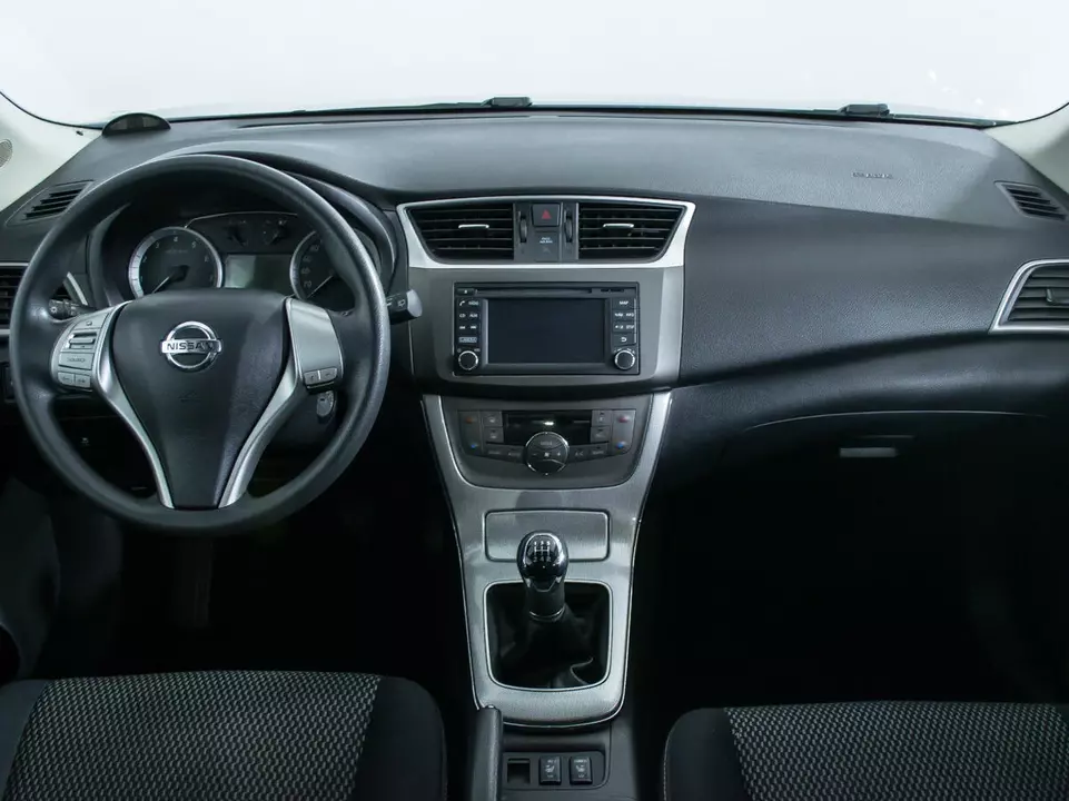 Nissan Tiida, фото №12