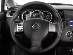 Nissan Tiida, фото №9