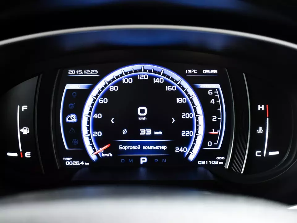 Geely Atlas, фото №10